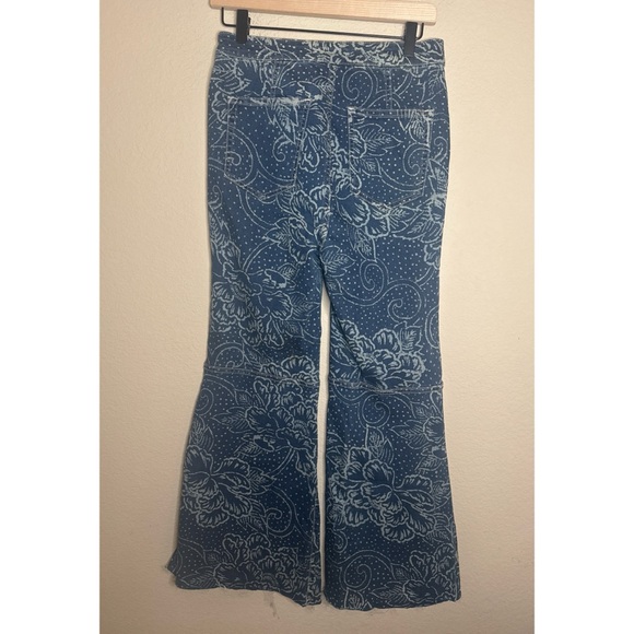 We The Free Free‎ People Youthquake Floral Printed Cropped Flare Jeans Size 29 - Picture 7 of 8
